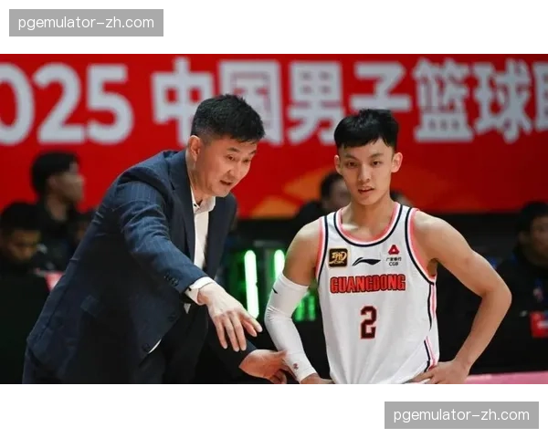 广东队徐杰缺阵影响显著 杜锋调整阵容应对上海挑战 广东队徐杰缺阵影响显著 杜锋调整阵容应对上海挑战